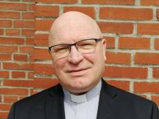 Einladung zur Einführung von  Pfarrer P. Dr. Jacek Pajewski, SDB